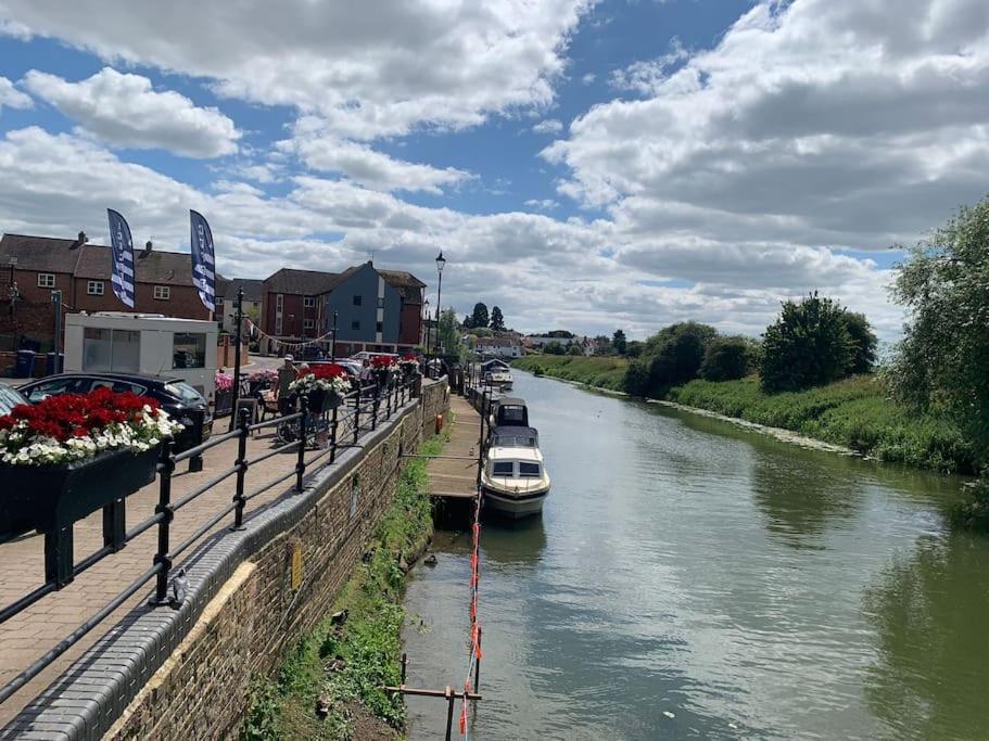 Riverside Cottage Tewkesbury Bagian luar foto